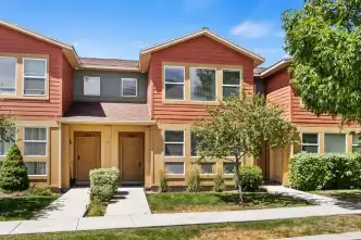 Juli-and-Brett-Real-Estate-previous-home-sold-2023-Farmington-1 Juli-and-Brett-Real-Estate-previous-home-sold-2023-Farmington-1